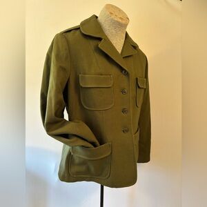 Vintage 1977 wool Women’s military field waist coat. Great condition. Wos XL